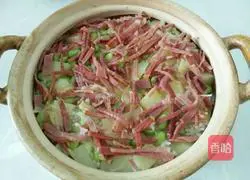 Illustration of how to make casserole rice 9