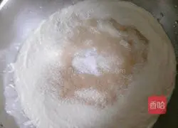 Illustration of how to make spicy flower rolls 2