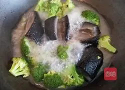 Illustration of how to make baked sea cucumber rice with abalone sauce 5