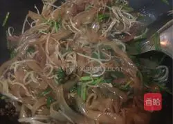 Illustration of how to make fried rice noodles 7