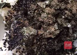 Illustration of making glutinous rice balls 2