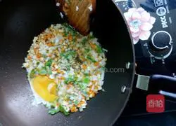 DIY fried rice noodles illustration 4