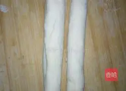 Sesame Illustration of how to make salt and pepper rolls 12