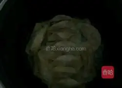 Illustration of how to make pot stickers 3