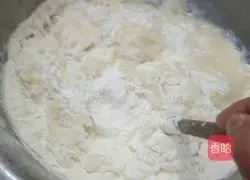 Illustration of how to make golden pot stickers 4