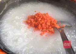 Illustration of how to make vegetable lean meat porridge 10