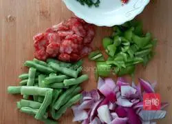 Illustration of braised noodles 1