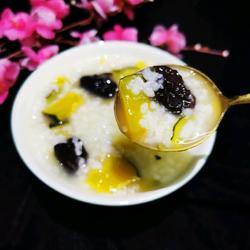 Pumpkin and Date Rice Porridge