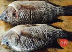 Illustration of how to make Dai flavor hand-caught fish rice noodles 1