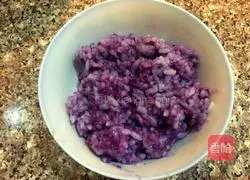 Purple Illustration of how to make potato rice balls 4