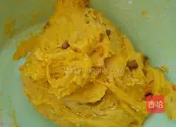Illustration of how to make pumpkin hair cake 4