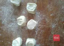 Illustration of how to make leek and egg boxes 8