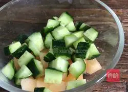 Illustration of how to make fruit and vegetable corn paste (weight loss version) 3