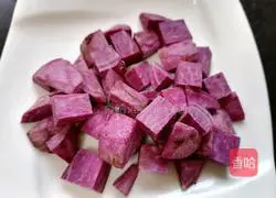 Illustration of how to make purple sweet potato and white fungus porridge 6