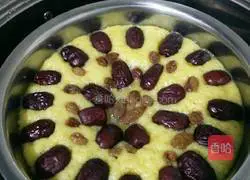 Illustration of how to make rich flower cake 8