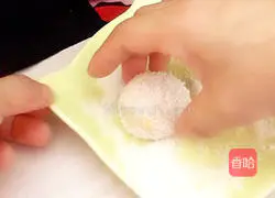 Illustration of how to make mango glutinous rice cake 13