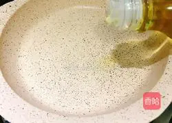 Tomato, Chicken and Cheese Stir-fried Rice Recipe Illustration 5