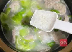 Illustration of how to make fish ball and abalone porridge 10