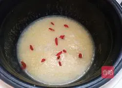 Illustration of how to make stomach-nourishing yam and millet porridge 7