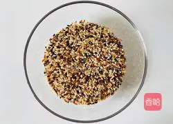 One trick to teach you how to make soft and delicious multi-grain rice without soaking it 1