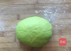 Illustration of how to make green rose rolls 7