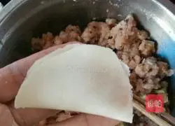 Illustration of making bamboo shoots skin box 6