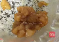 Illustration of how to make shrimp baked rice 3