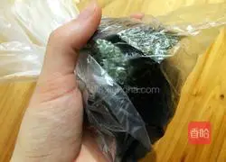 Cheese Crispy Rice Balls Recipe Illustration 2