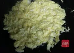 Fried rice noodles with bacon Practice illustration 2