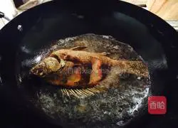 Illustration of how to make Dai flavor hand-caught fish rice noodles 2