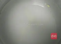 Illustration of how to make Scallop Chicken Porridge 3