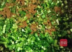 Illustration of how to make leek boxes 3