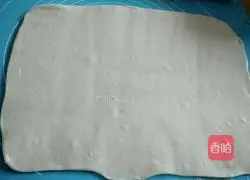 Illustration of how to make coconut flower rolls 13