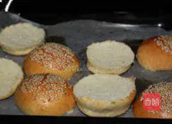 Illustration of how to make ham burger 2