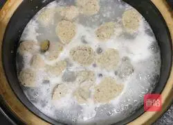 Illustration of how to make fish ball and abalone porridge 7