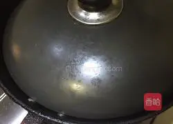 Illustration of traditional home-style braised noodles 11