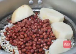 Illustration of how to make pan-fried potato and multi-grain rice balls 2