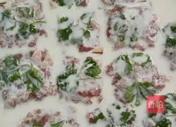 Illustration of how to make pot stickers 7