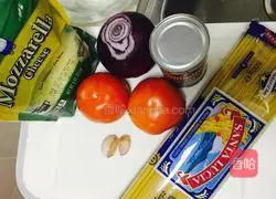 Illustration of how to make tomato pasta 1