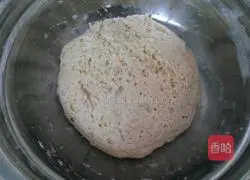 Illustration of how to make sorghum noodle rolls 6