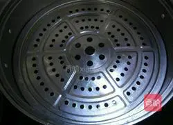 Illustration of how to make Wo Wotou 3