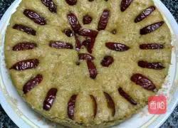 Illustration of how to make brown sugar and red date hair cake 5