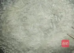 Illustration of how to make breakfast rice noodles 2