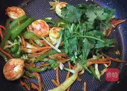 Thai Shrimp Burger Recipe Illustration 5