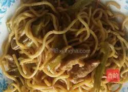 Illustration of Lentil Braised Noodles 5