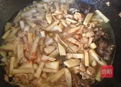 Illustration of braised noodles 8