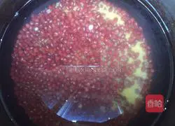 Illustration of how to make red bean and millet porridge 4