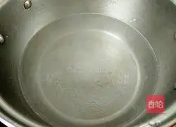 Illustration of how to make wolfberry millet porridge 3