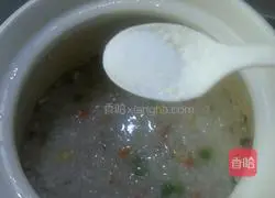 Illustration of how to make mushroom and shrimp porridge 6