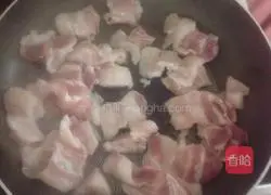 Illustration of how to make braised rice with buckwheat head and potatoes 5